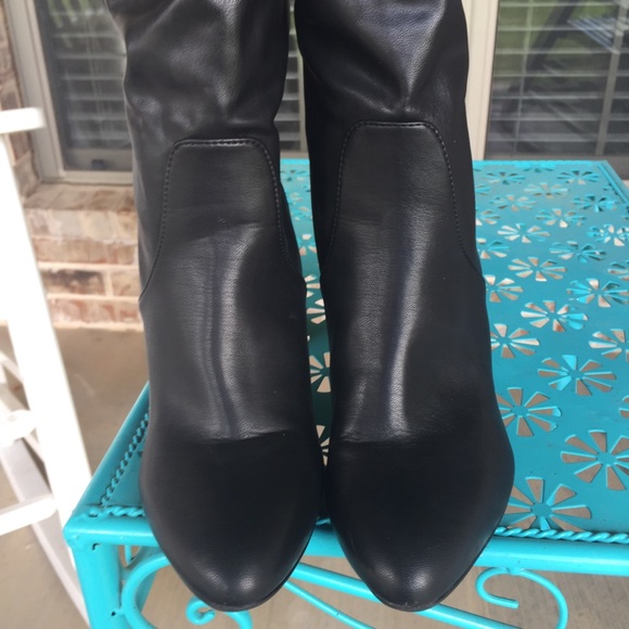 Unisa Black Vegan Leather Knee High Slouch Boots - Picture 10 of 15